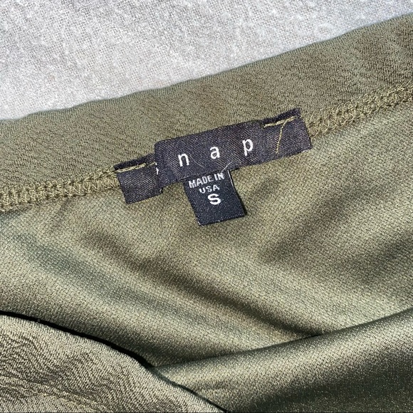 Olive Green knee length skirt - Picture 2 of 2